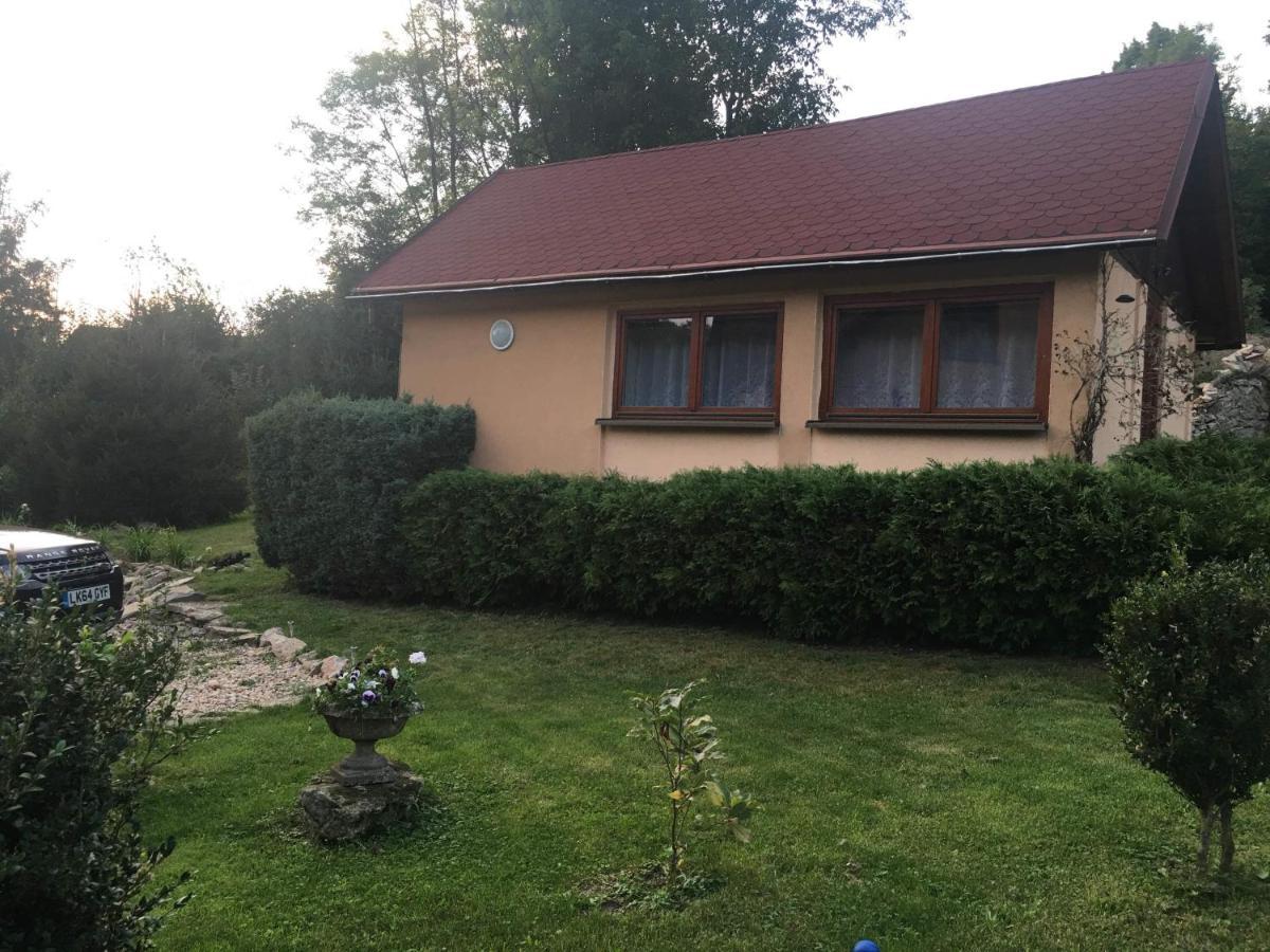 Penzion Slunovrat Běstvina Extérieur photo